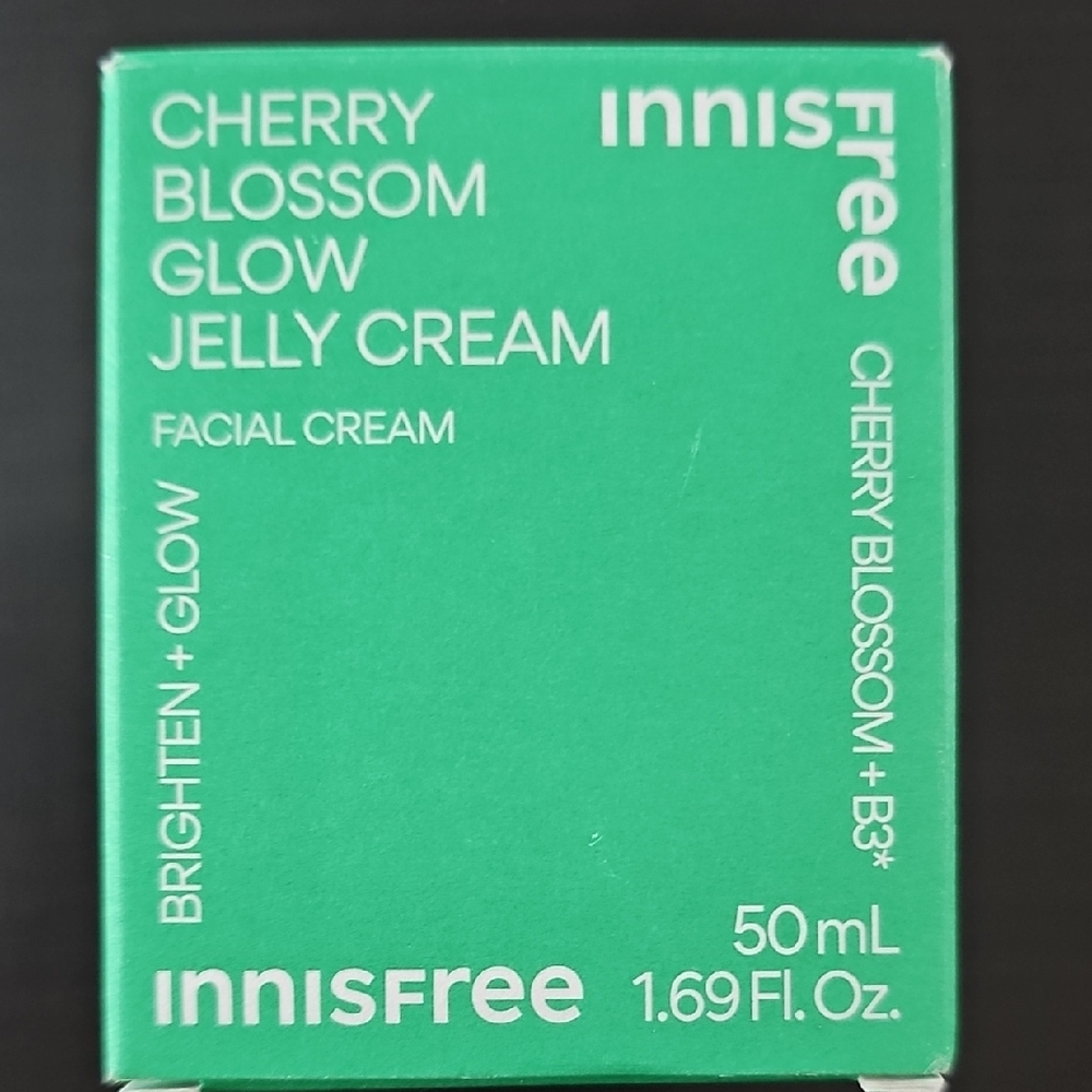 Innisfree Cherry Blossom Glow Jelly Cream
